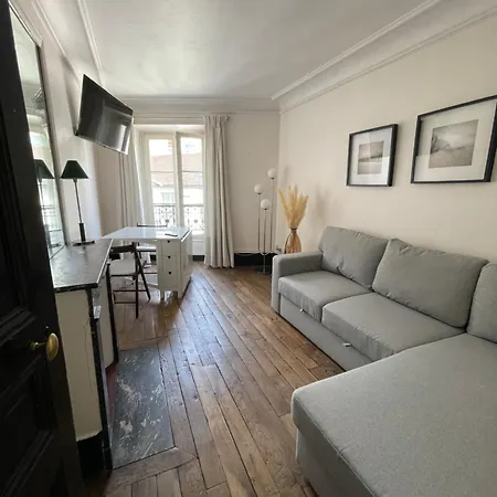 Saint-germain-des-pres, Notre-dame, Seine, Luxembourg 6e 4p Apartment