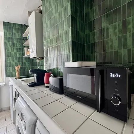 Saint-germain-des-pres, Notre-dame, Seine, Luxembourg 6e 4p Apartment *